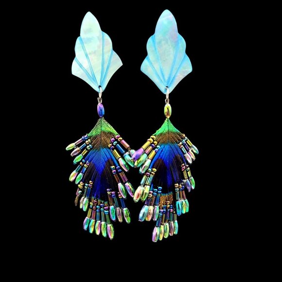 Handcrafted Iridescent Peacock Feather & Bead Earrings Shell Leaf Design 3.5" - Picture 1 of 7